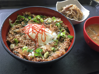 味噌カツ丼