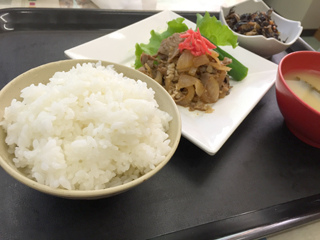 チキンカツ定食