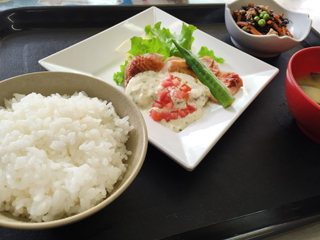 チキンカツ定食