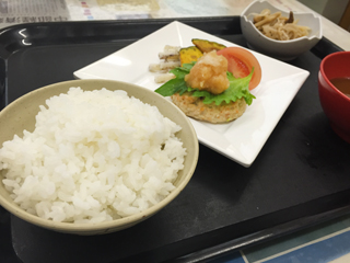 チキンカツ定食