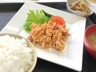 葱塩チキンステーキ定食